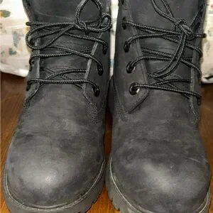 Timberland | Shoes | Mens Timberland Heel Stitched Emblem 